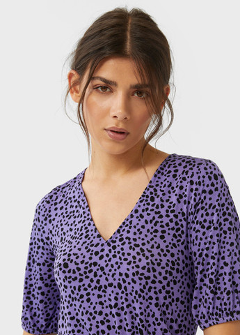 Комбінезон Stradivarius комбінезон-шорти анімалістичні фіолетовий кежуал віскоза