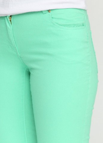 Зеленые джинсовые летние зауженные брюки H&M