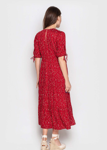 Червона кежуал сукня дзвін BeART з квітковим принтом