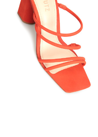 Терракотовые шлепанцы Schutz