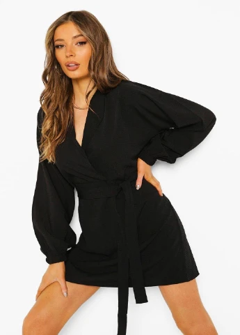 Черное кэжуал платье Boohoo однотонное