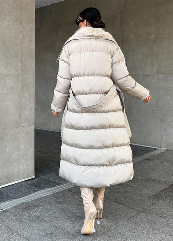 Светло-бежевая зимняя куртка SHEIN