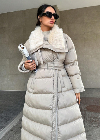 Светло-бежевая зимняя куртка SHEIN