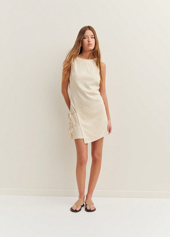 Кремовое кэжуал платье на запах SHEIN однотонное