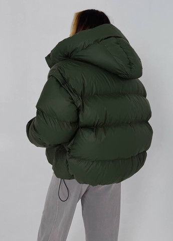 Темно-зеленая зимняя куртка куртка-трансформер No Brand