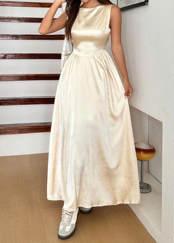 Кремова вечірня сукня в стилі армпір SHEIN однотонна