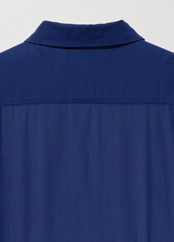 Синяя кэжуал рубашка однотонная Uniqlo