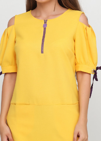 Желтое кэжуал платье Sassofono однотонное