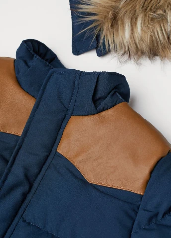 Темно-синяя зимняя утепленная куртка с капюшоном H&M
