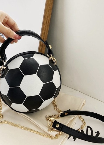 Жіноча класична кругла сумка футбольний м'яч на ланцюжку чорна NoName (251204049)