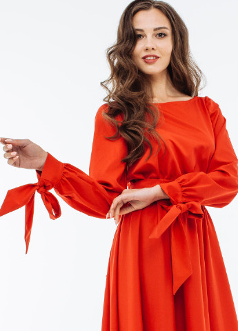 Красное кэжуал платье Nadi Renardi однотонное