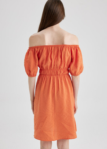 Оранжевое кэжуал платье с открытыми плечами, клеш DeFacto однотонное