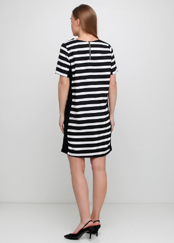 Черно-белое кэжуал платье платье-футболка Artigli в полоску