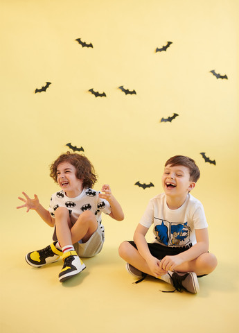 Черно-белая летняя футболка (2 шт.) Sinsay