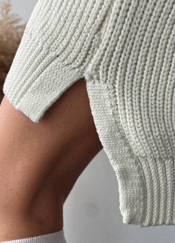 Белая женский свитер длинный No Brand