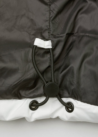 Біла демісезонна куртка H&M