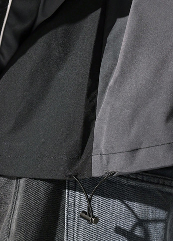 Чорна демісезонна вітровка SHEIN