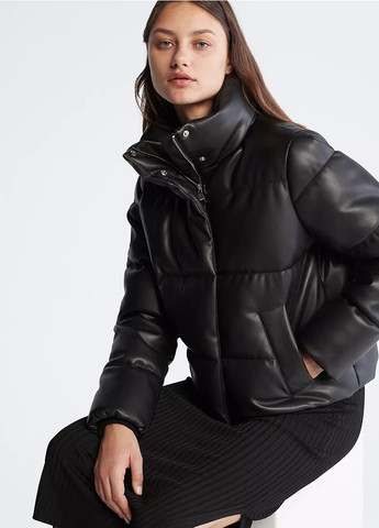 Черная зимняя куртка Calvin Klein