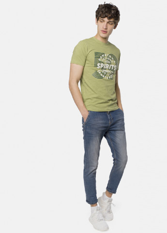 Зеленая летняя футболка MR 520