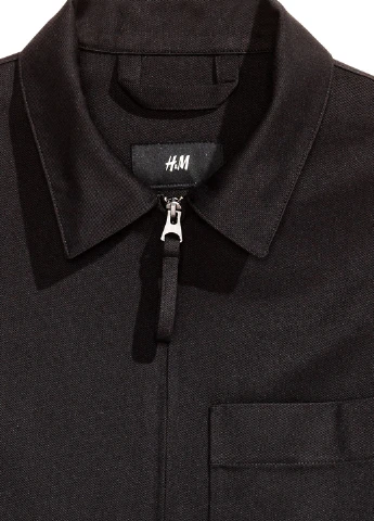 Черная демисезонная ветровка H&M