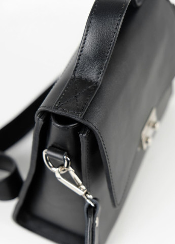 Шкіряна жіноча сумка через плече з ручкою. Сумочка клатч чорна. Сумка крос боді на плече маленька зі шкіри. Monika Kozhanty (224402300)