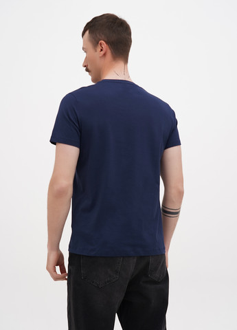 Синяя футболка Hugo Boss