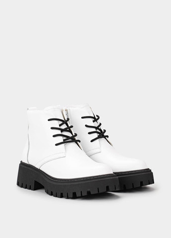 Зимние ботинки Braska со шнуровкой