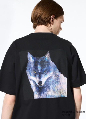 Черная футболка Uniqlo