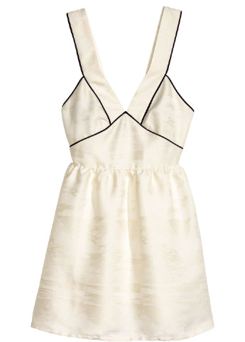 Молочное коктейльное платье клеш H&M однотонное