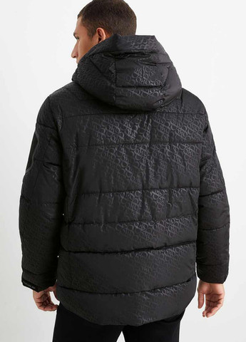 Чорна зимня куртка C&A