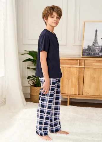 Темно-синя всесезон піжама (футболка, штани) футболка + штани SHEIN
