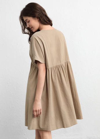 Бежева домашній сукня SHEIN однотонна