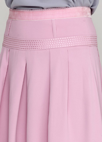 Розовая офисная юбка Sassofono