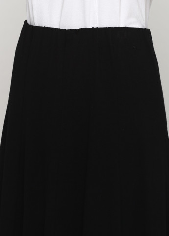 Черная кэжуал однотонная юбка BRANDTEX CLASSIC клешированная