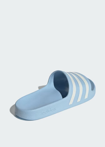 Голубые шлепанцы adidas