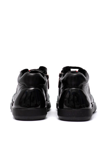 Черные зимние кроссовки Lido Marinozzi