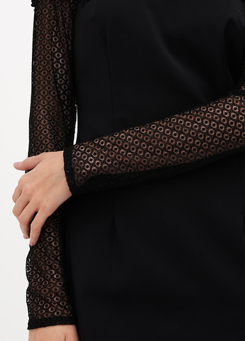 Черное кэжуал платье Sassofono однотонное