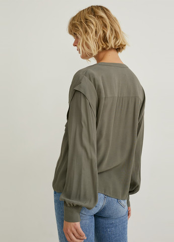 Оливковая (хаки) демисезонная блуза C&A