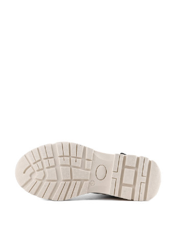 Черно-белые ботинки Ilvi