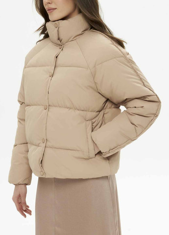 Бежевый зимний Пуховик Fashion
