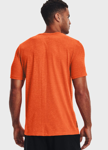 Оранжевая футболка Under Armour