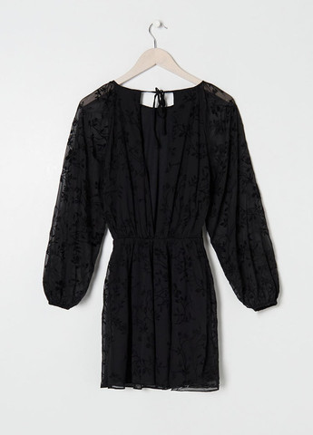 Черное кэжуал платье клеш Sinsay с цветочным принтом