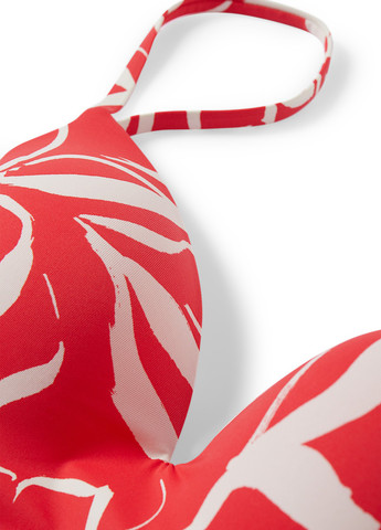 Красный летний купальник слитный C&A