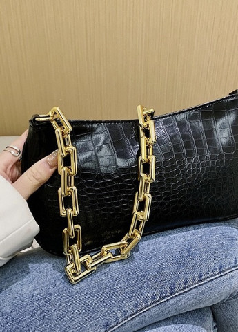 Женская классическая сумочка багет на толстой золотой цепочке рептилия черная NoName (251204352)