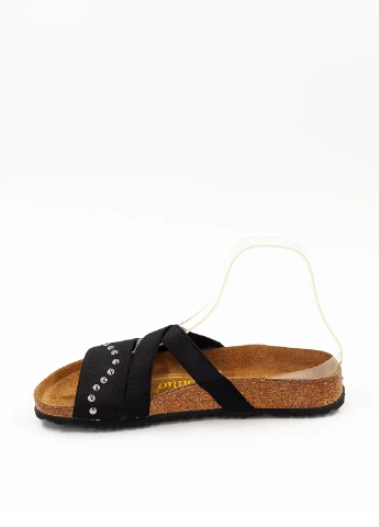 Черные шлепанцы Birkenstock с заклепками