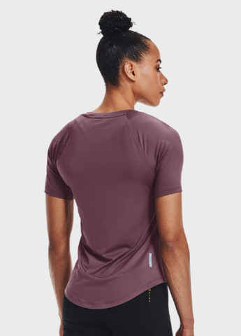 Темно-фиолетовая всесезон футболка Under Armour