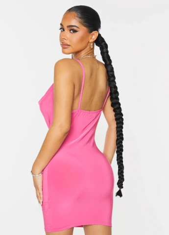 Рожева повсякденний платье PrettyLittleThing однотонна