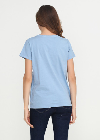 Блакитна літня футболка Vicolo