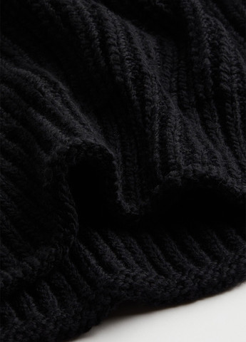 Черный зимний свитер H&M