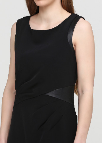 Черное кэжуал платье футляр Jacqueline Riu однотонное